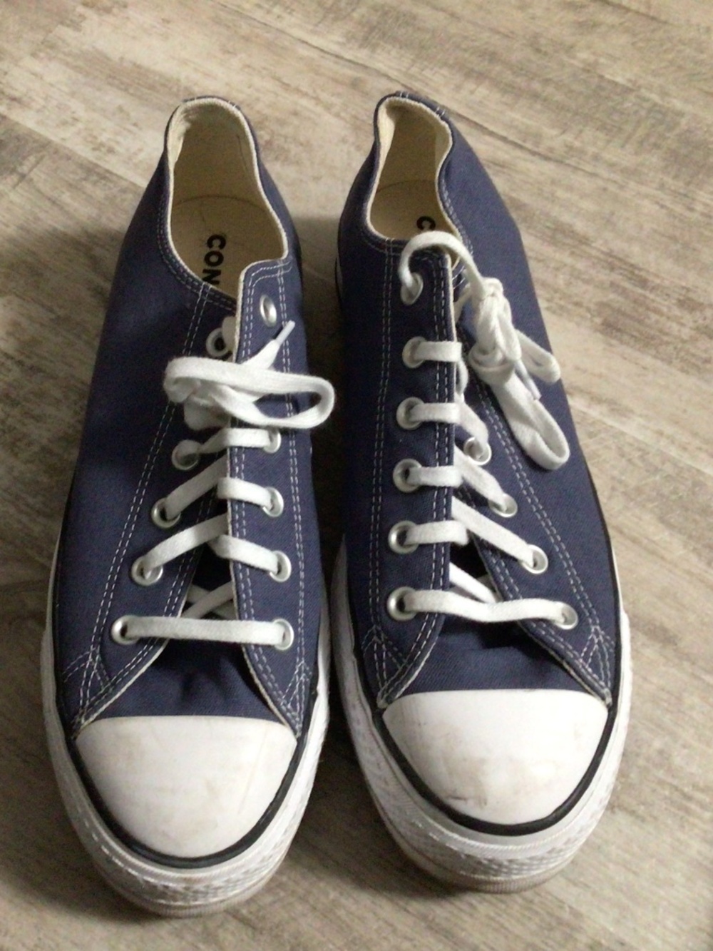 Women’s platform Converse